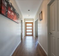 Barossa Family Holiday Home - Holiday Cairns