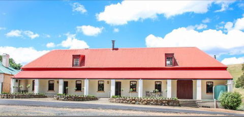 Brigham House - Tooma - Holiday Cairns 0