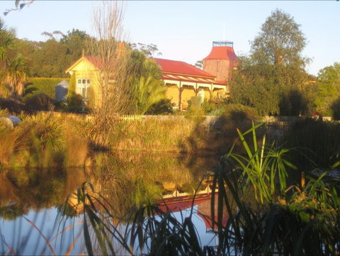 Bunjil Farm - Holiday Cairns 0