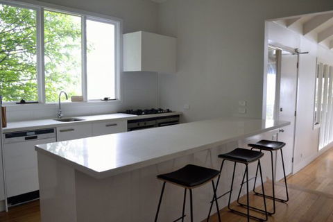 Cape Cottages - Holiday Cairns 7