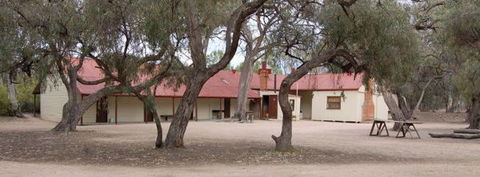 Chowilla Station Shearer's Quarters Accommodation - Holiday Cairns 0