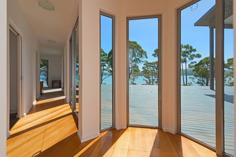 Cloudy Bay Lagoon Estate - Holiday Cairns 5