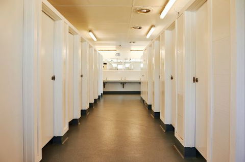 Midland Tourist Park - Holiday Cairns 2