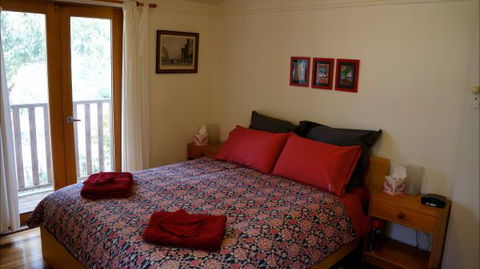 Oakhill Cottage - Holiday Cairns 3