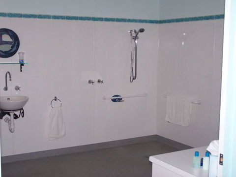 Ocean Inlet - Holiday Cairns 5