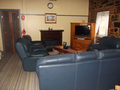 Olive Grove Retreat - Holiday Cairns 2