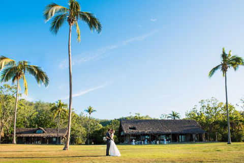 Paradise Cove Whitsundays - Holiday Cairns 0