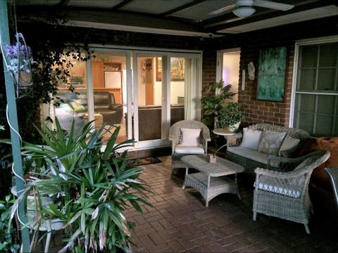 Palm Haven Bed And Breakfast - Holiday Cairns 0