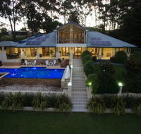 The Ridge Retreat Mollymook - Holiday Cairns