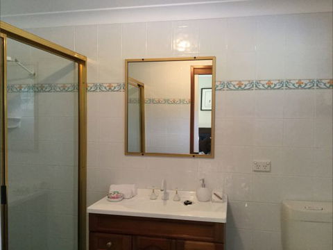 The Croft Bed And Breakfast - Holiday Cairns 5