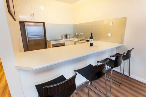 Waterscape Holiday Apartment - Holiday Cairns 1