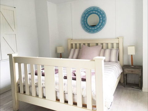 Atlantis Seafarers Cottage - Holiday Cairns 2