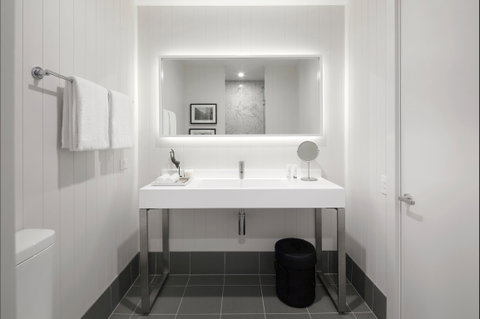 Burbury Hotel - Holiday Cairns 7