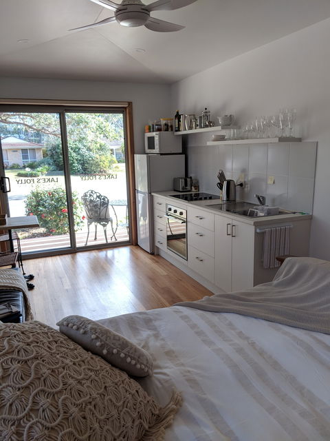 Lake's Folly Studio - Holiday Cairns 0