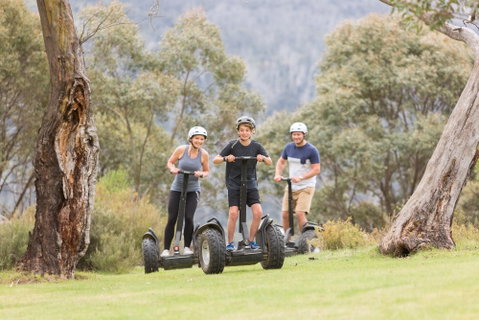 Lake Crackenback Resort And Spa - Holiday Cairns 6