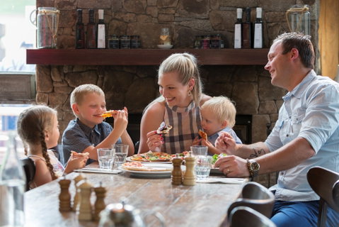 Lake Crackenback Resort And Spa - Holiday Cairns 7