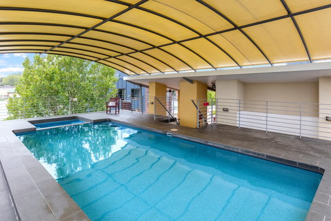 Nesuto Chippendale Apartment Hotel - Holiday Cairns 5