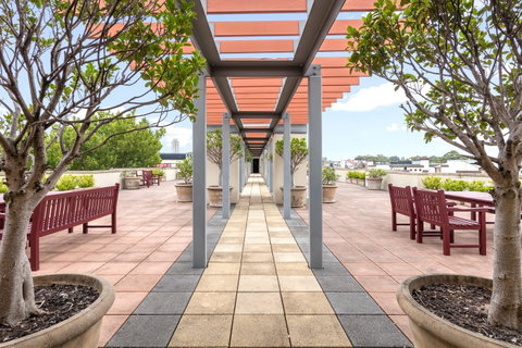 Nesuto Chippendale Apartment Hotel - Holiday Cairns 7