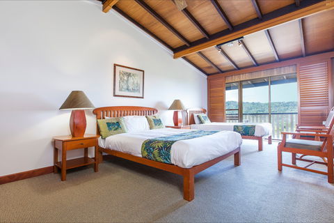 O'Reilly's Rainforest Retreat - Holiday Cairns 3
