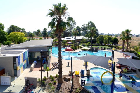 RACV Cobram Resort - Holiday Cairns 0