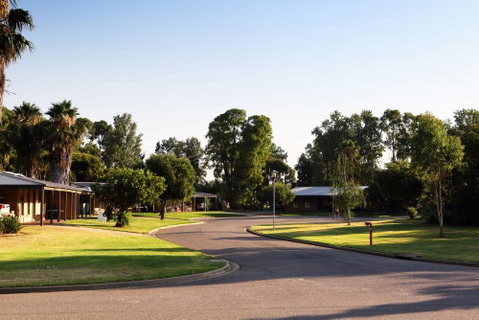 RACV Cobram Resort - Holiday Cairns 2