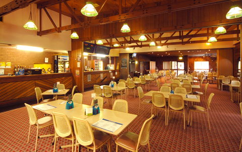 Seabrook Hotel Motel - Holiday Cairns 3