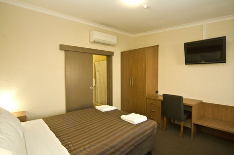 Seabrook Hotel Motel - Holiday Cairns 4