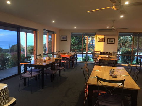 Skenes Creek Lodge Motel - Holiday Cairns 6