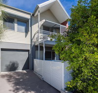 The Terrace in Cranebrook Waterside - Holiday Cairns