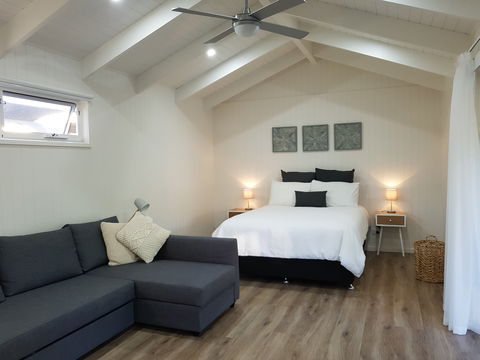 Alkira Garden Studios - Holiday Cairns 0