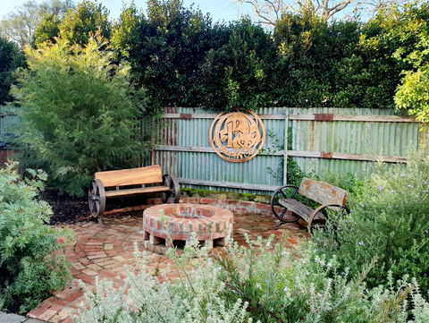Alkira Garden Studios - Holiday Cairns 2
