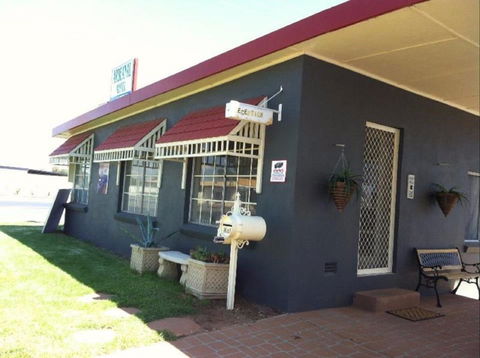 Ardeanal Motel - Holiday Cairns 0