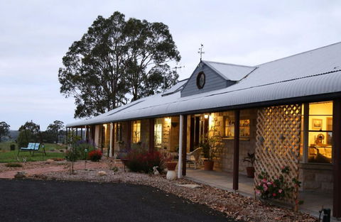 BellbirdHill Bed And Breakfast - Holiday Cairns 0