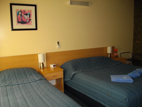 Benjamin Singleton Motel - Holiday Cairns 4