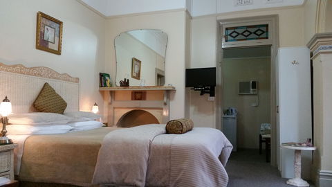 Boutique Motel Sefton House - Holiday Cairns 1