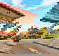 Countryman Motor Inn - Holiday Cairns