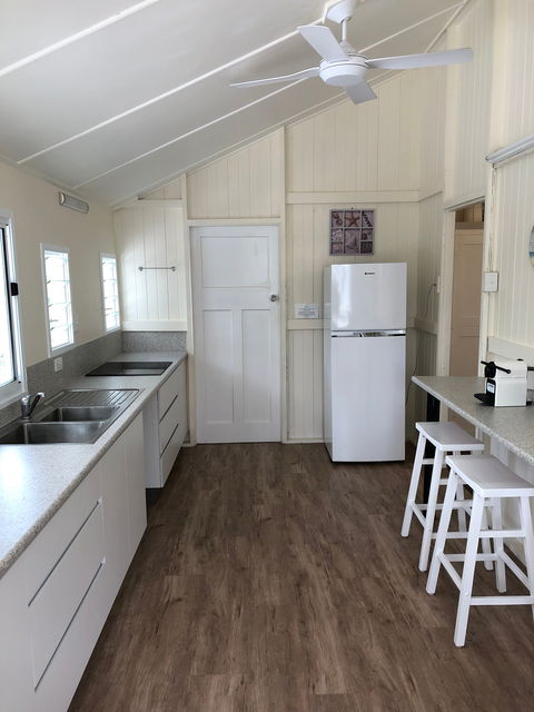 Daggoombah Holiday House - Holiday Cairns 5