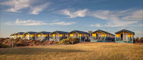 Dongara Tourist Park - Holiday Cairns 0