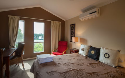 Dongara Tourist Park - Holiday Cairns 1