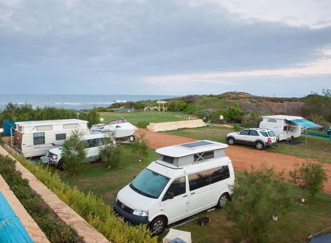 Dongara Tourist Park - Holiday Cairns 3