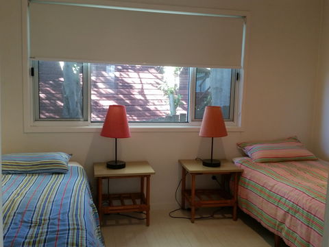 Headlands Beach House - Holiday Cairns 3