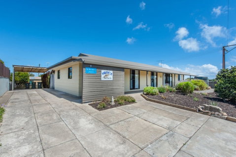 Hilde's Holiday Home - Holiday Cairns 0