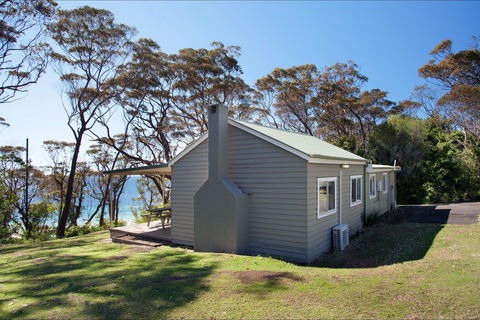 Holiday Haven Bendalong - Holiday Cairns 1
