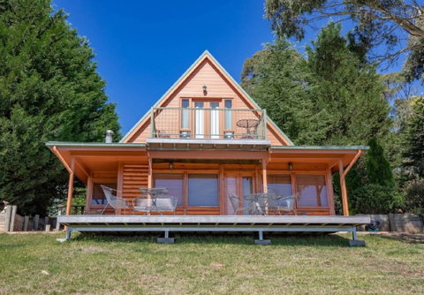 Melaleuca Mountain Retreat - Holiday Cairns 1