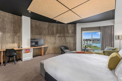 Peppers Silo Hotel - Holiday Cairns 2
