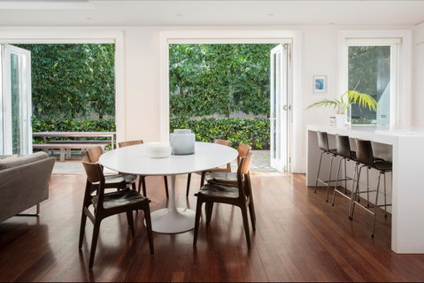Randwick Manor - Holiday Cairns 7