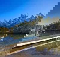 Waterfront Wonder at Lake Conjola - Holiday Cairns