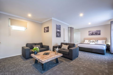 Ace Accommodation Albany - Holiday Cairns 0