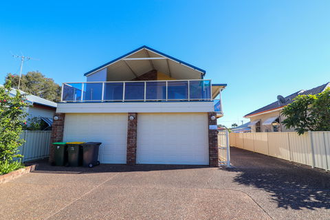 Anglers Abode - Holiday Cairns 0