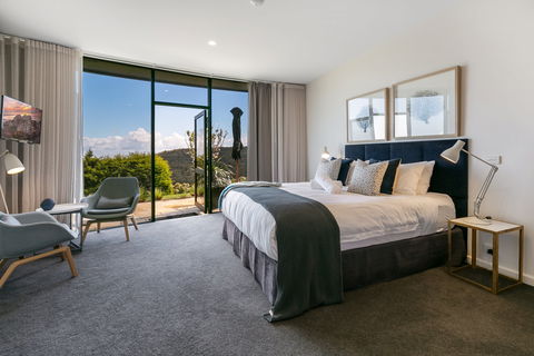 Blue Range Estate Villas - Holiday Cairns 0